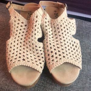 Mudd Beige Woven Wedge Sandals